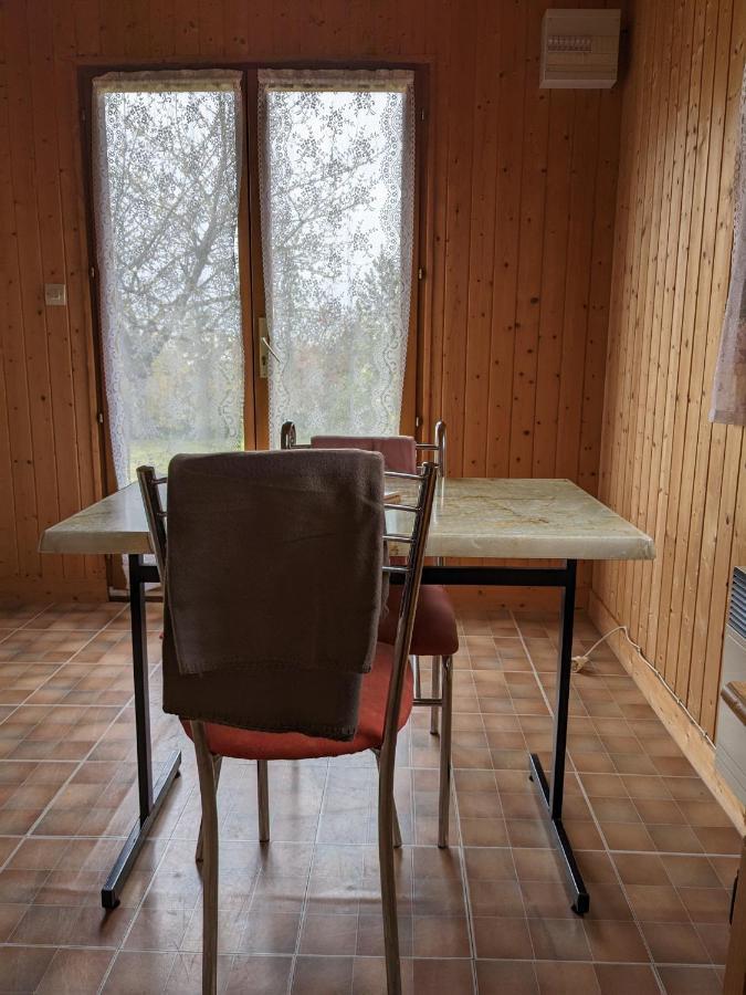 Au Petit Chalet D'Illiers Combray - Salle D'Eau Uniquement Esterno foto