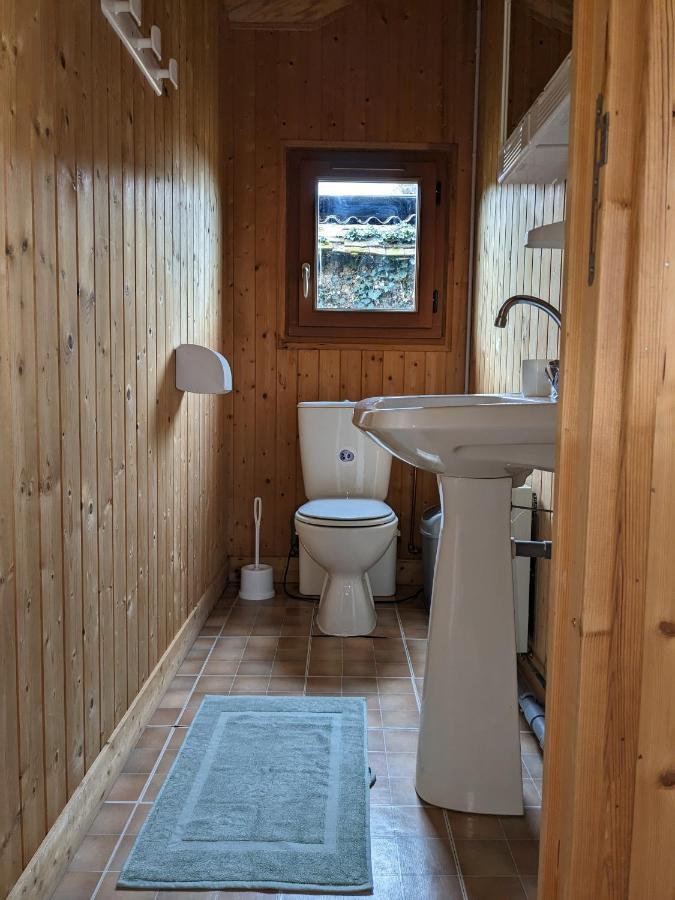 Au Petit Chalet D'Illiers Combray - Salle D'Eau Uniquement Esterno foto