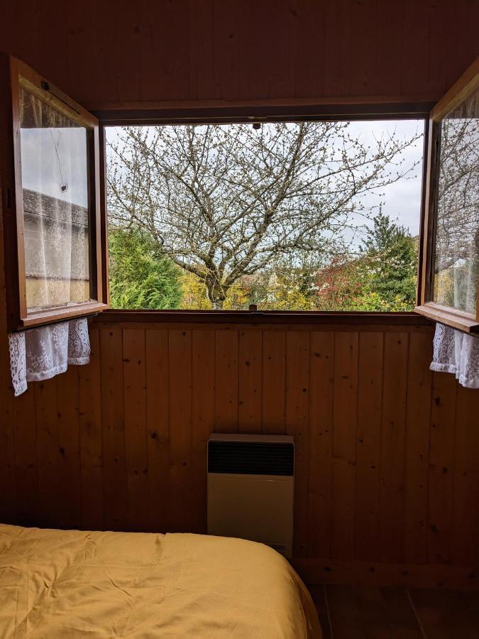 Au Petit Chalet D'Illiers Combray - Salle D'Eau Uniquement Esterno foto